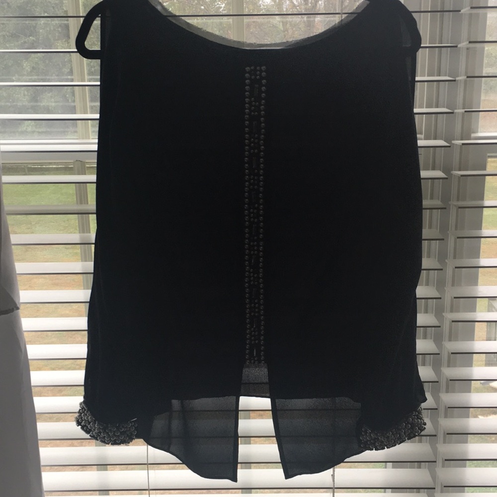 Guess Brand Top